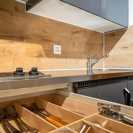 Very With Garage & Smart Tv For Relax & Adventure Lenzerheide