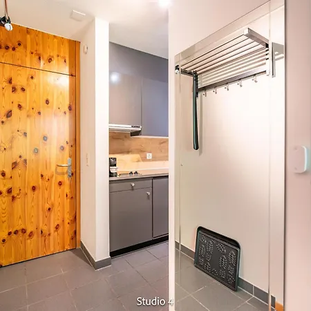 Very With Garage & Smart Tv For Relax & Adventure Daire *