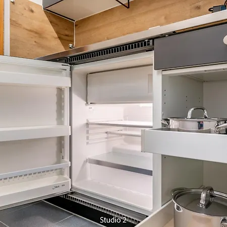 Very With Garage & Smart Tv For Relax & Adventure Lenzerheide