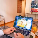 Very With Garage & Smart Tv For Relax & Adventure