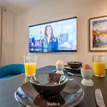 Very With Garage & Smart Tv For Relax & Adventure Lenzerheide